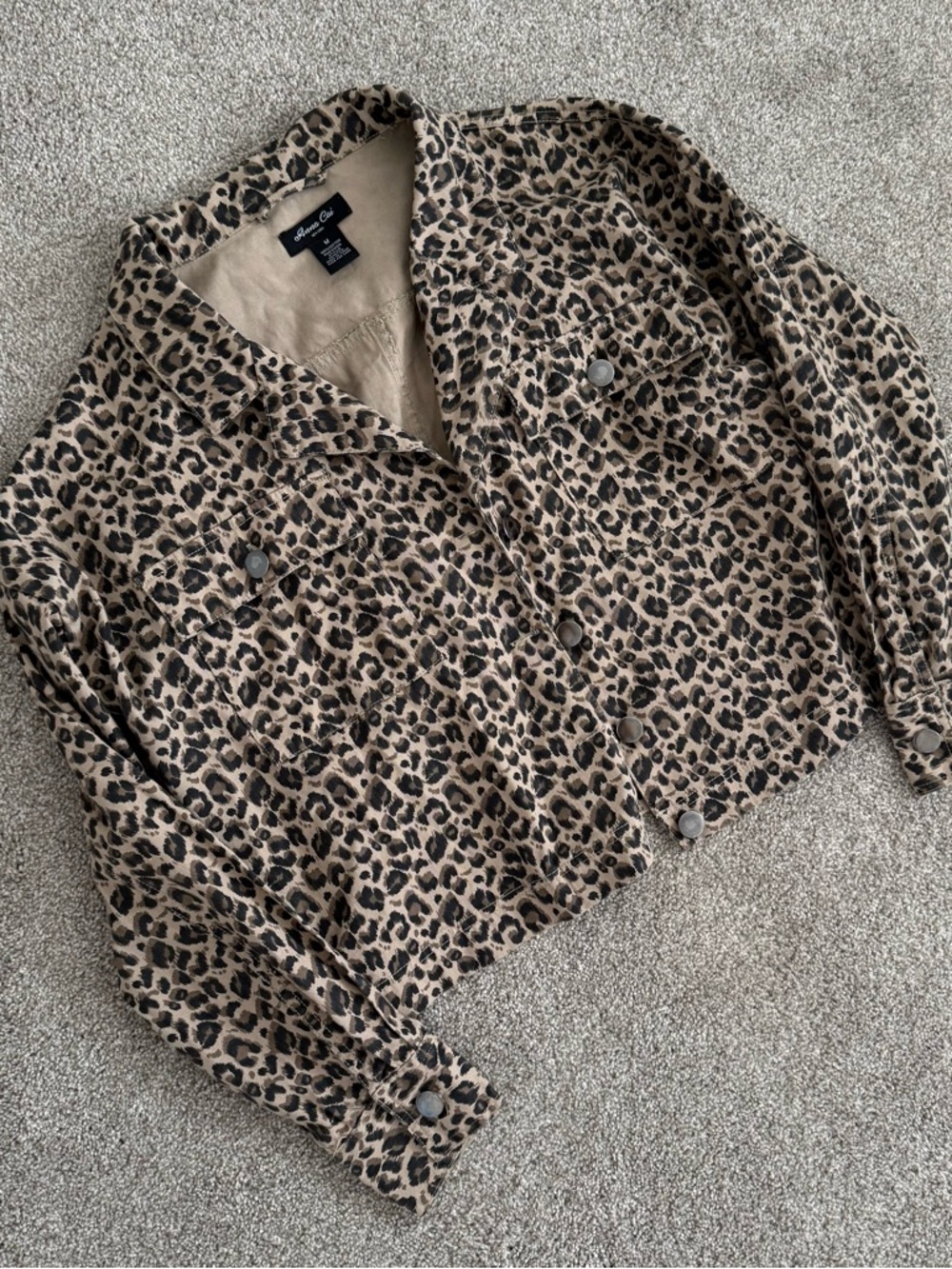 Anna Cai NY Women’s Cropped Jacket Leopard Print Size M Long Sleeve